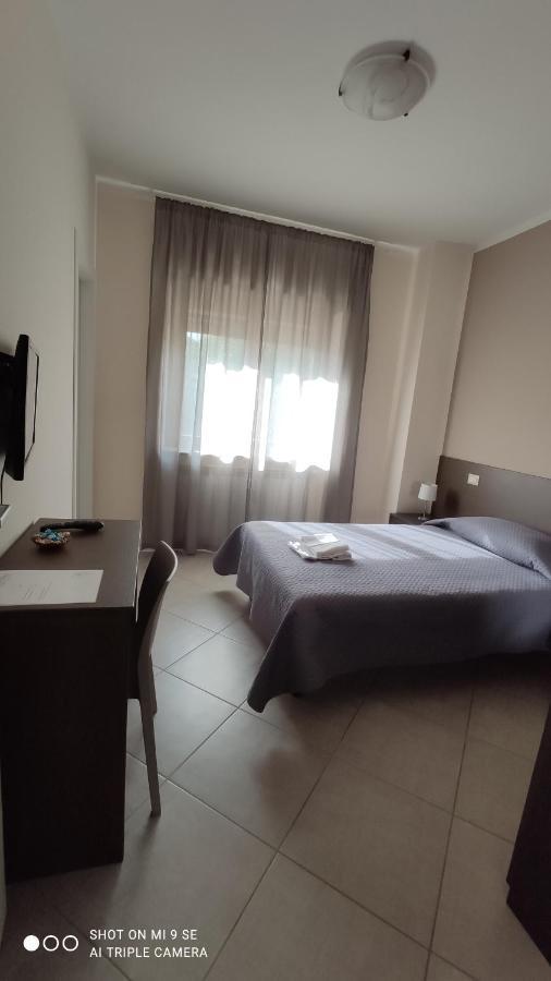 B&B Grandangolo Preturo Kültér fotó